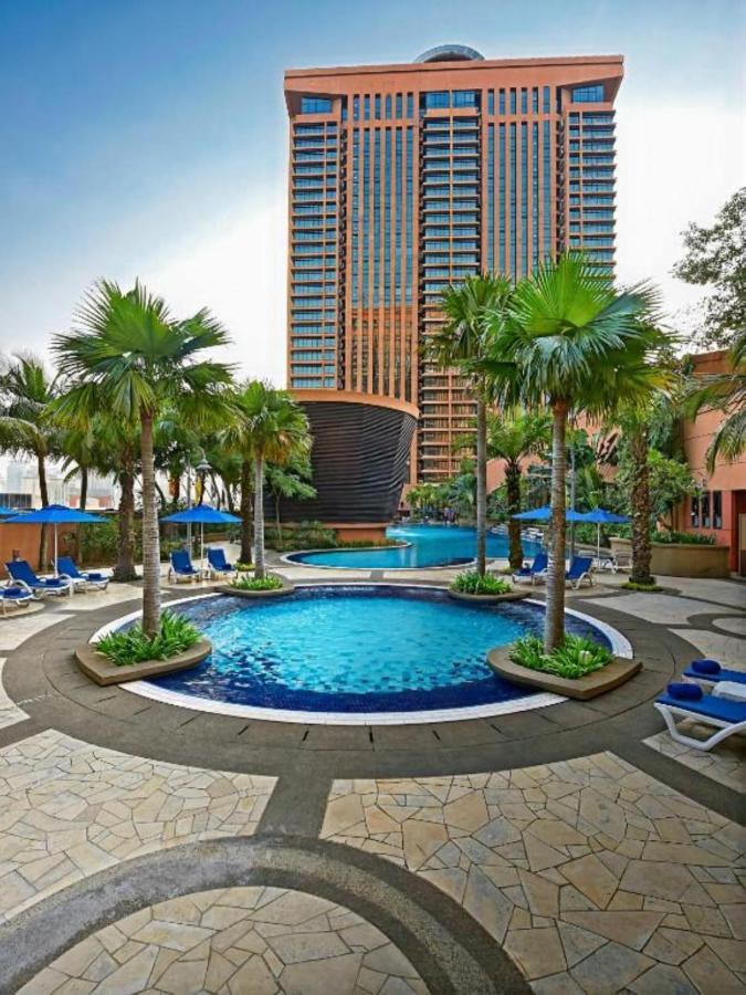 100100 Suites At Times Square Malaysia Куала-Лумпур Экстерьер фото